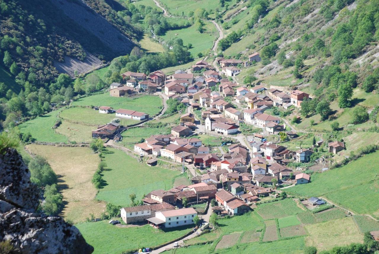 Pensión Y Casas De Aldea La Pornacal