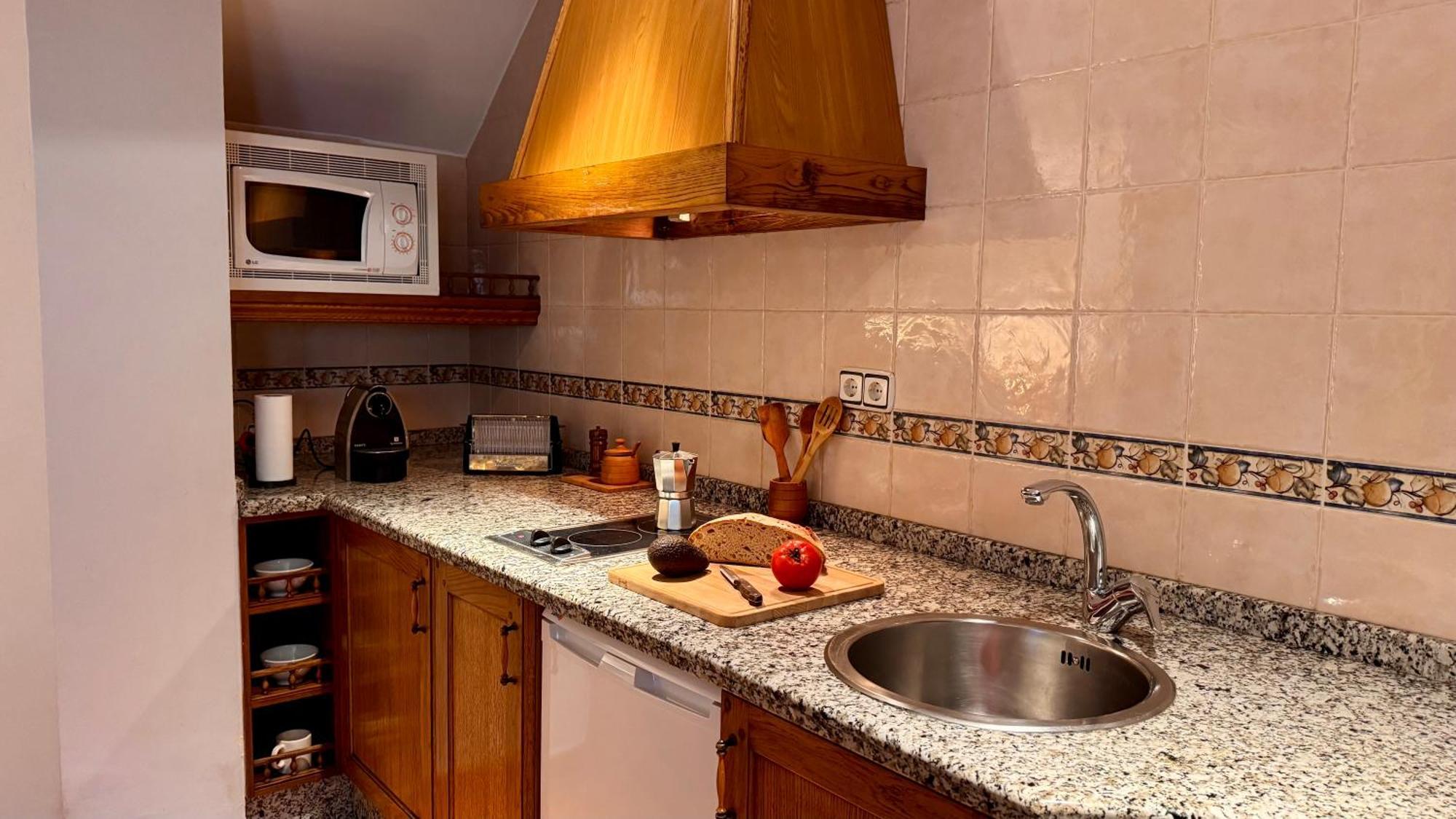 Y Casas De Aldea La Pornacal Gasthof Villar de Vildas