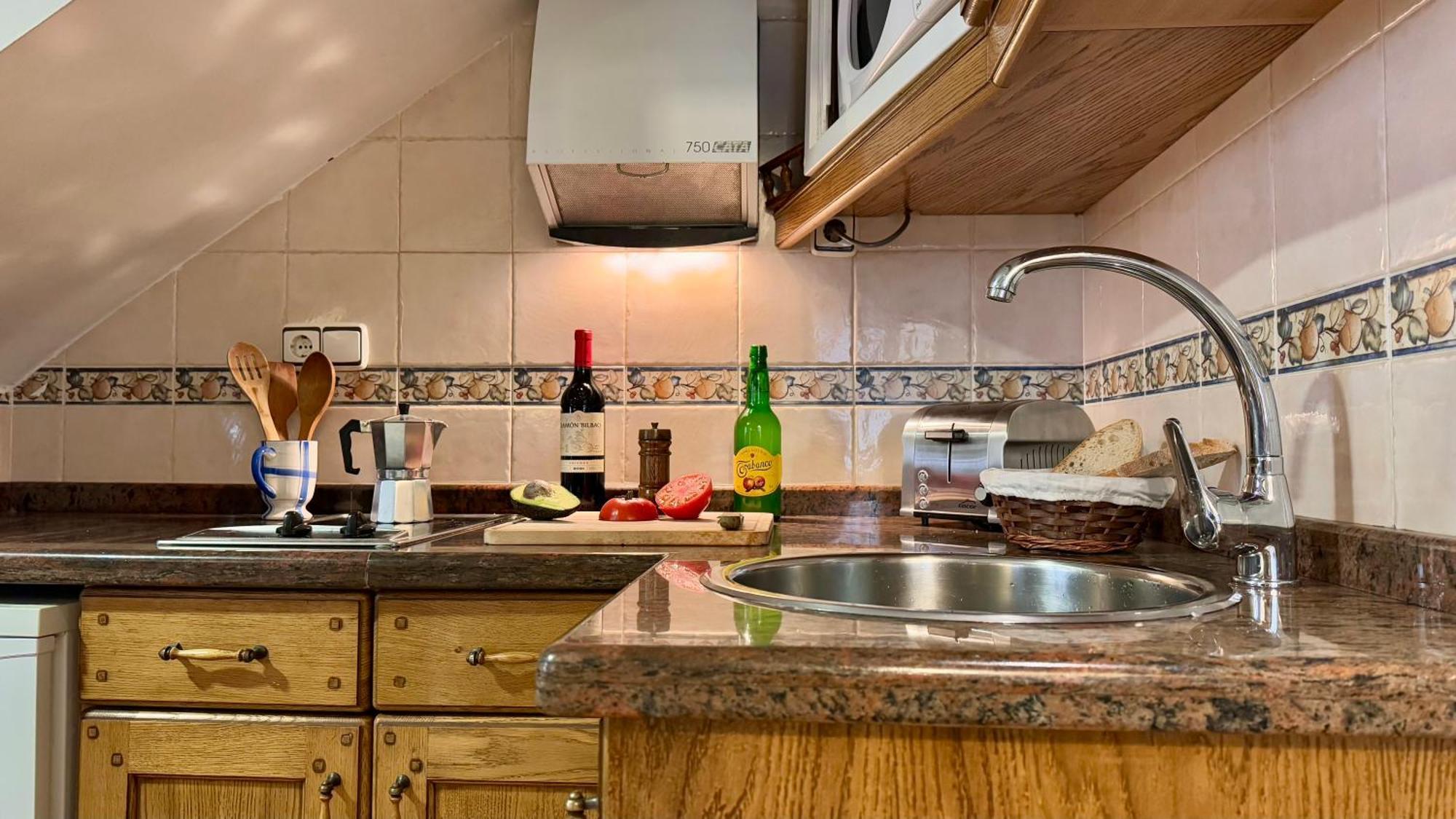 Y Casas De Aldea La Pornacal Pensión