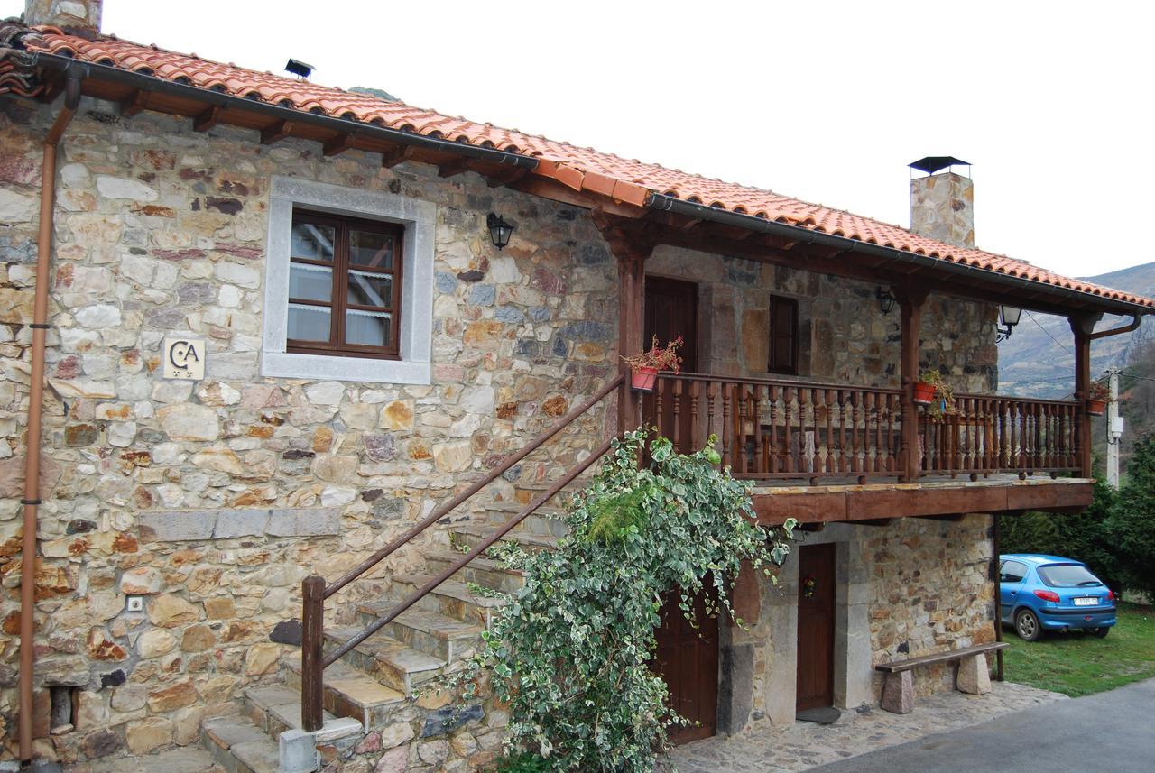 Y Casas De Aldea La Pornacal Villar de Vildas